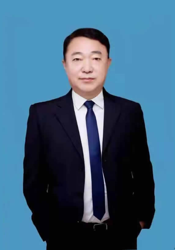 王鲁青:会长
